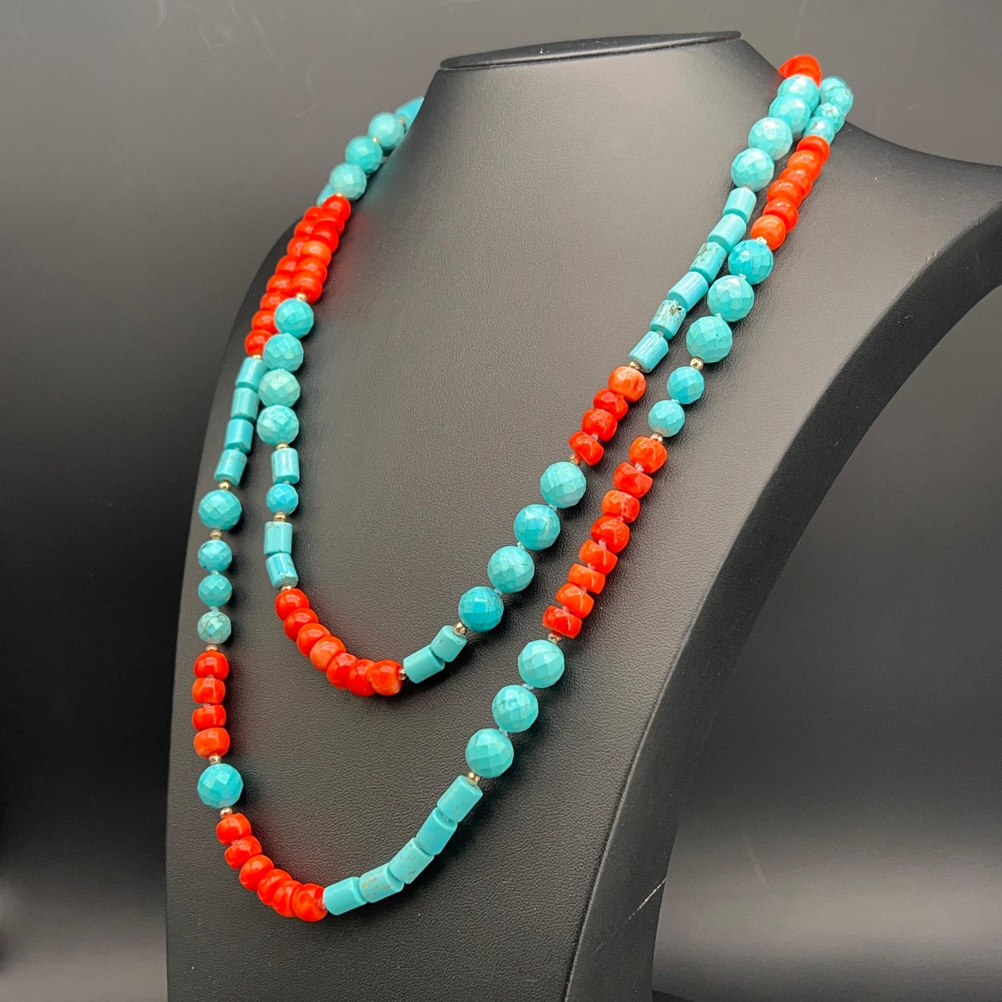 Collana Turchese e Corallo a Nodi
