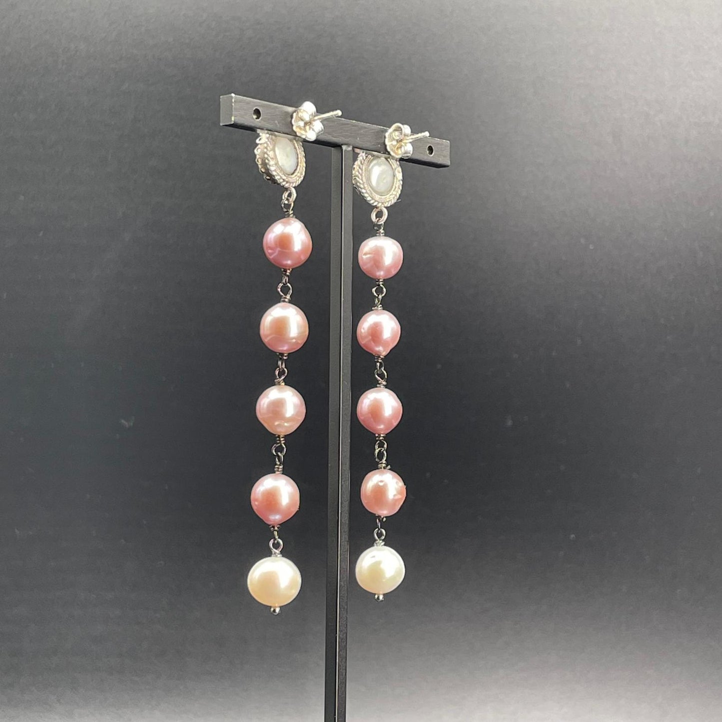 Orecchini Lunghi in Argento con Perle Coltivate