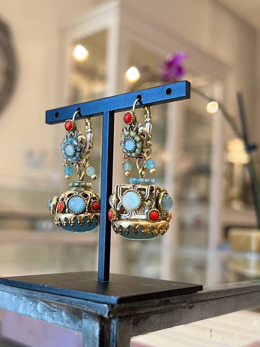 Orecchini a Sigillo 3 – ottone spazzolato, pietre dure e paste vitree (Codice: OE SG 003)