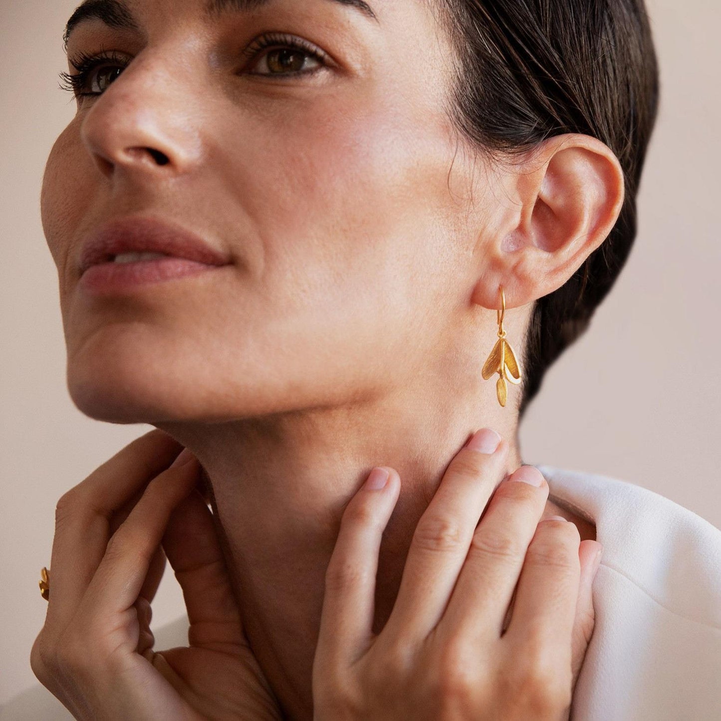 Orecchini pendenti con foglie placcati oro 24K