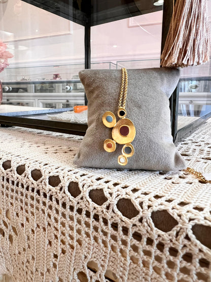 Collana Mosaico Dorato con Pendente a Bolle e Smalti a Fuoco