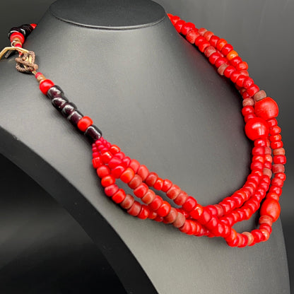 Collana Anna Sordina Rossa