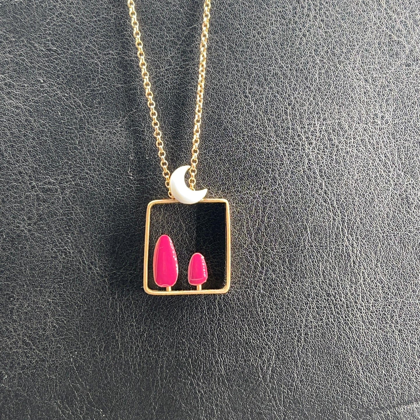 Collana Luna Fucsia