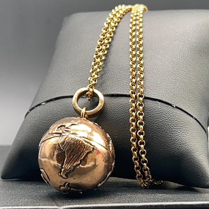 Collana Earth