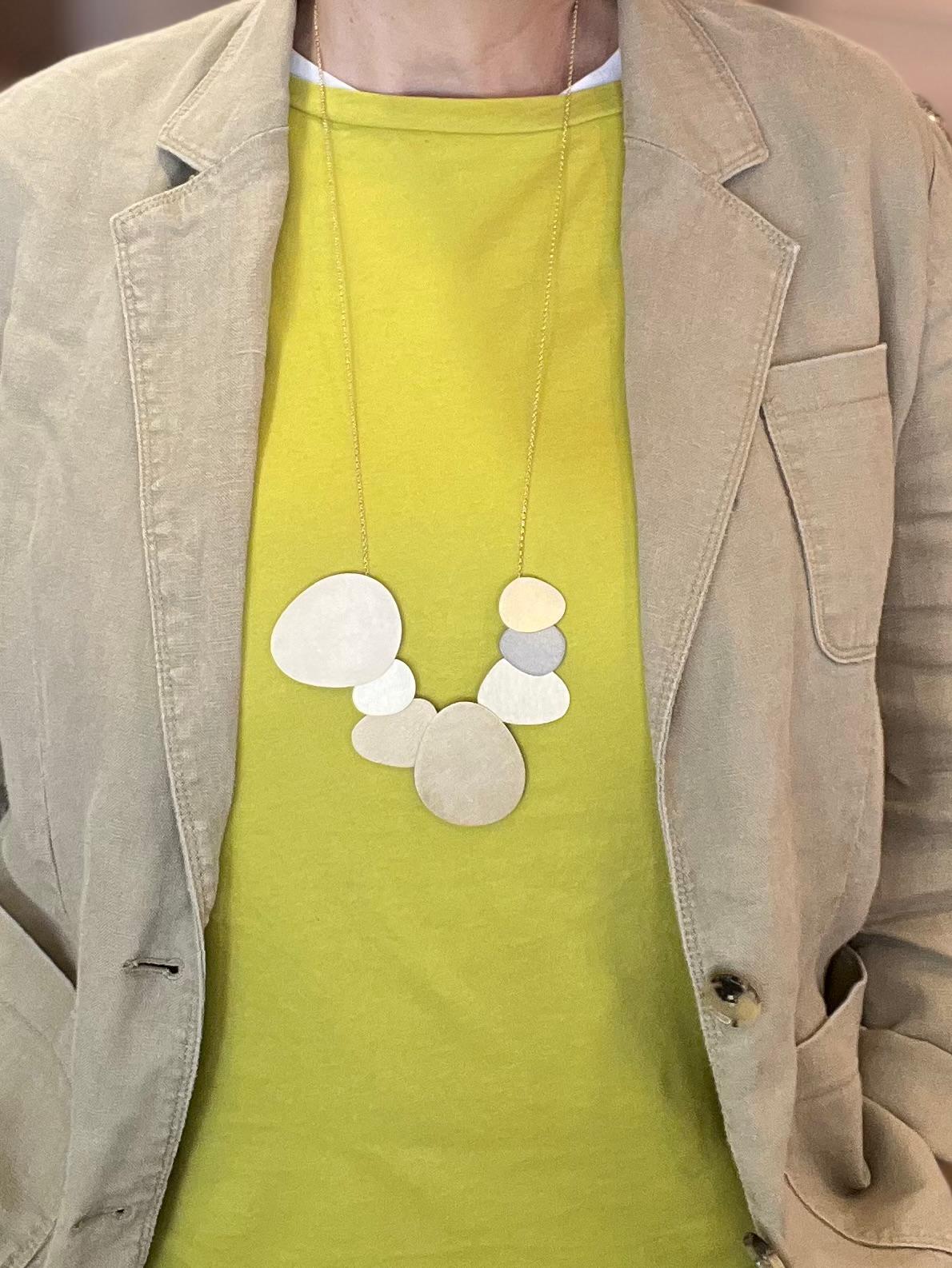 Collana Sassi Satinati