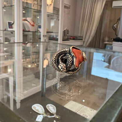 Anello Scultura Rosso Antico