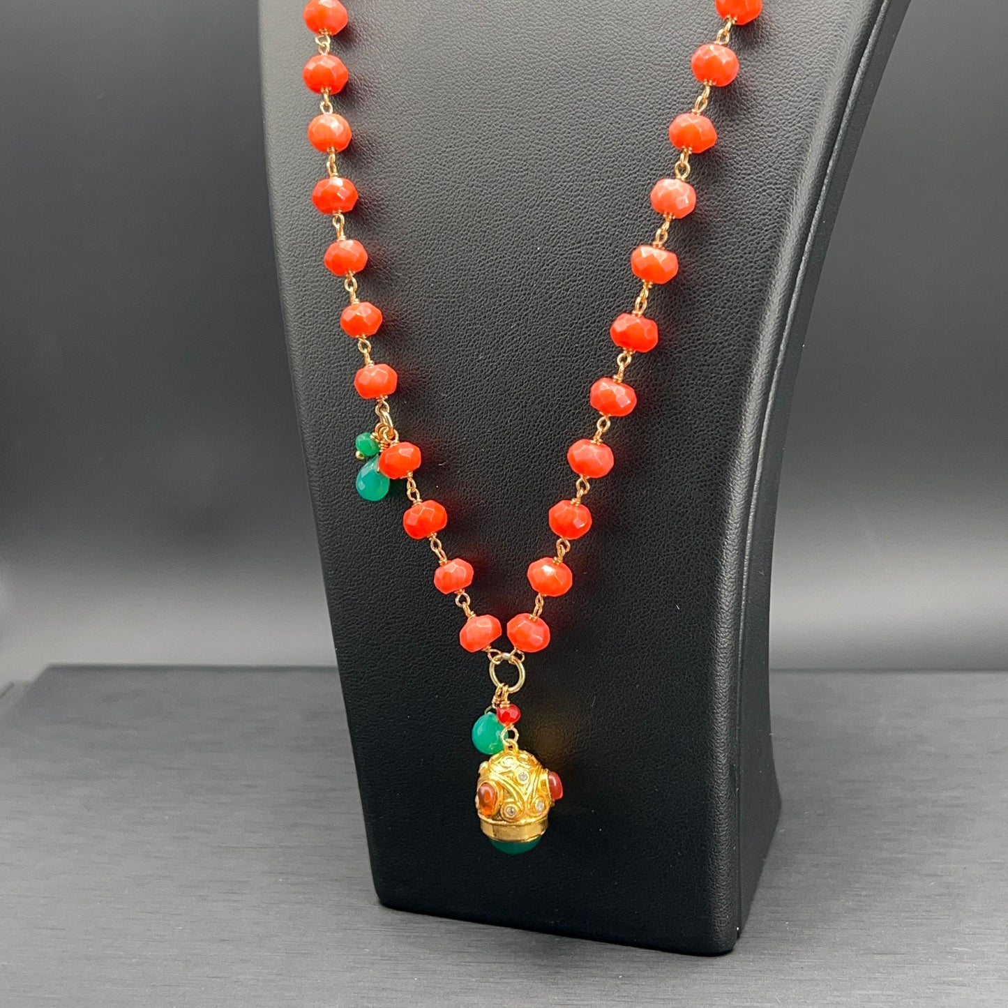 Collana Rosario con Pendente Lanterna