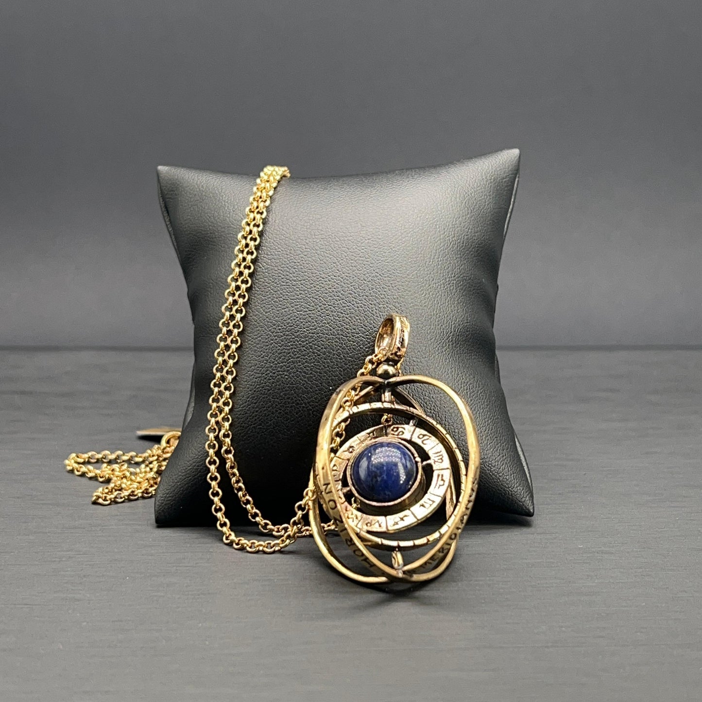 Collana Astrolabio