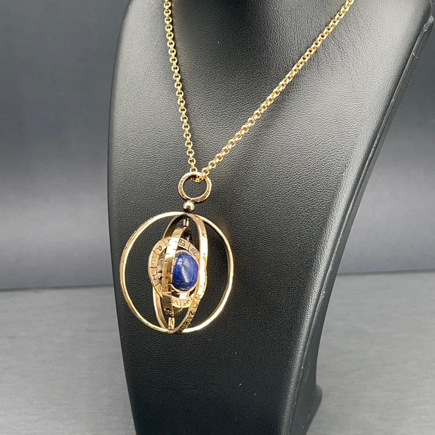 Collana Astrolabio