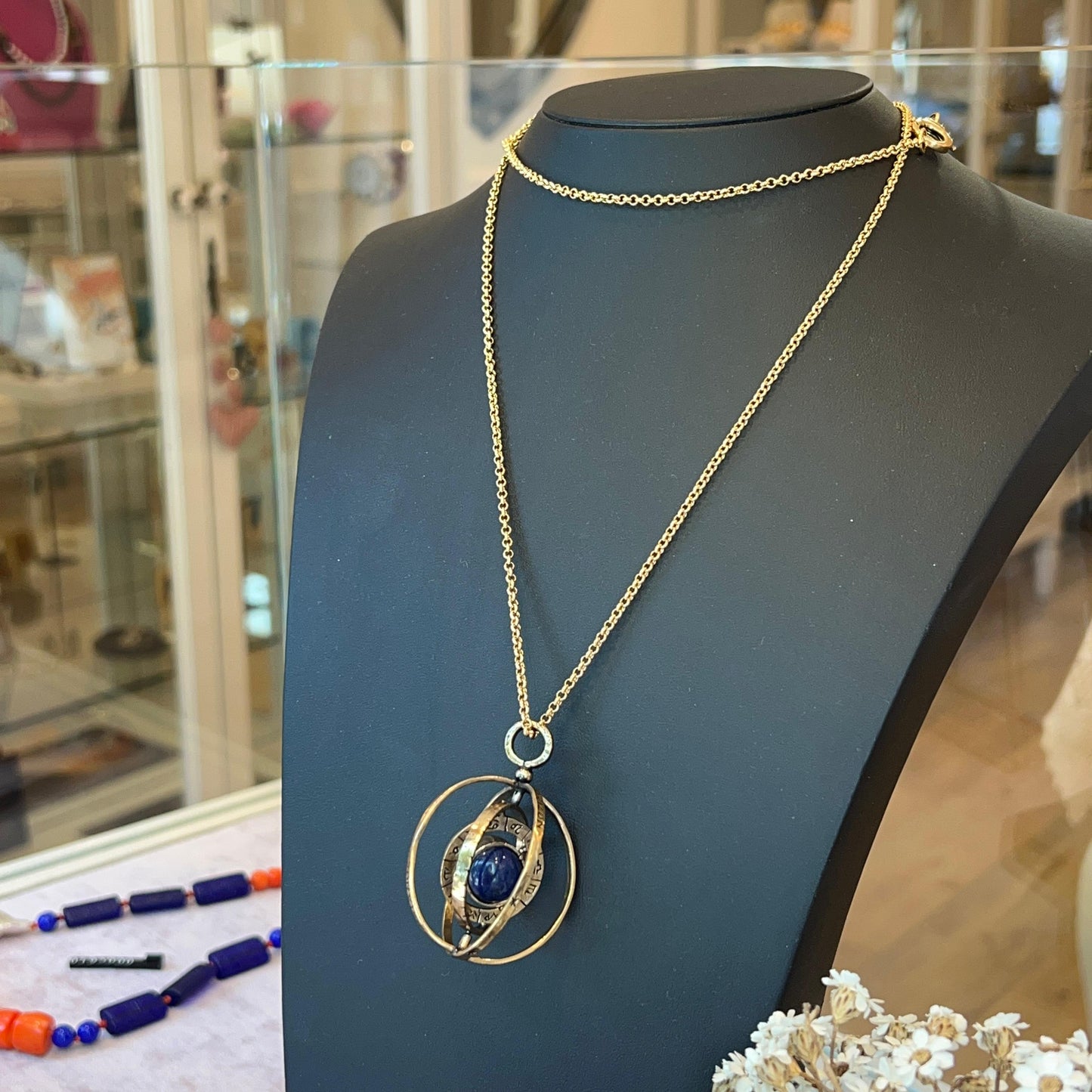 Collana Astrolabio