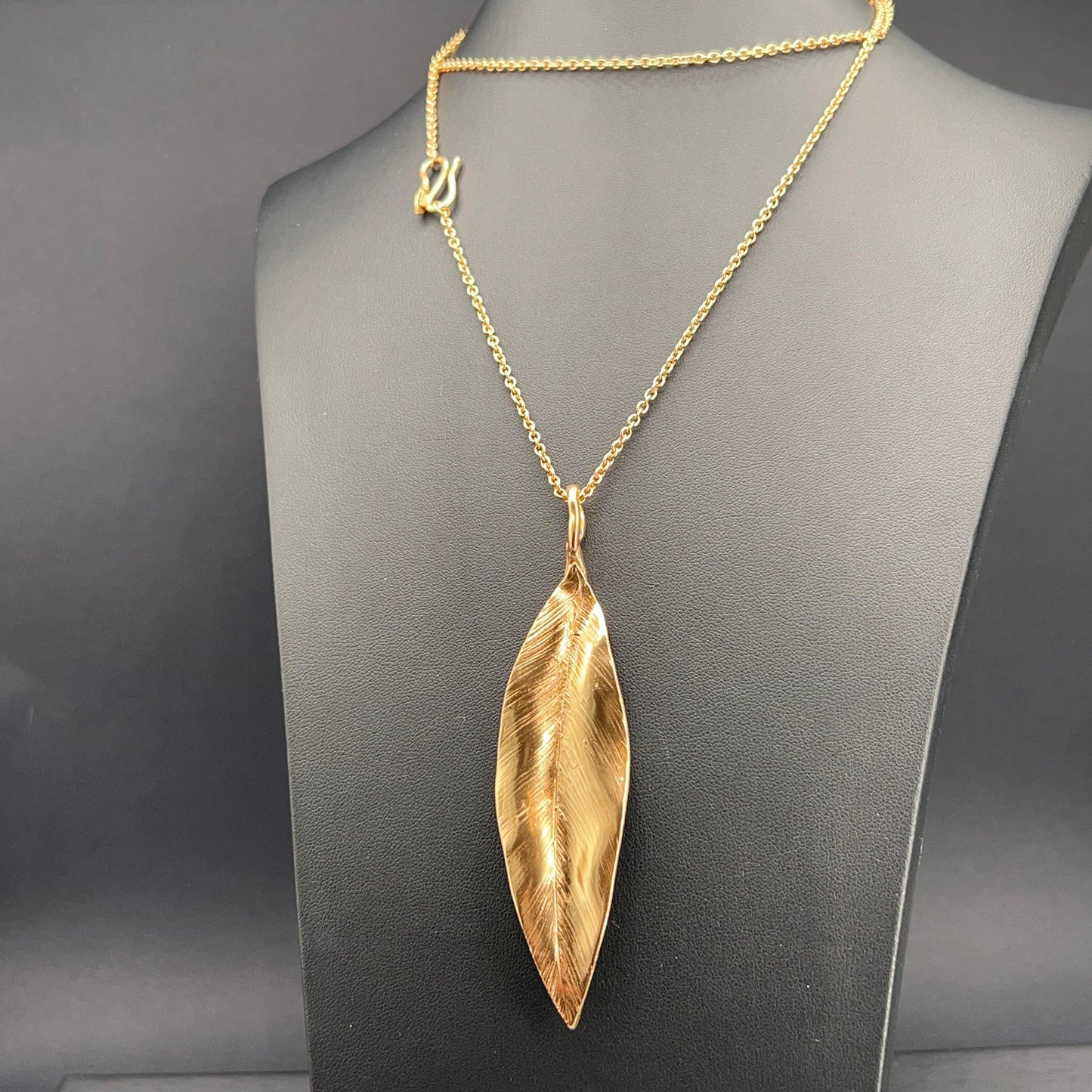Collana Foglia