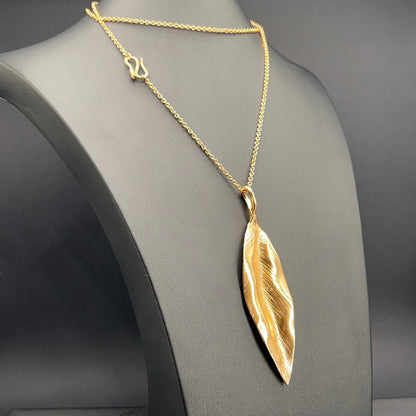 Collana Foglia