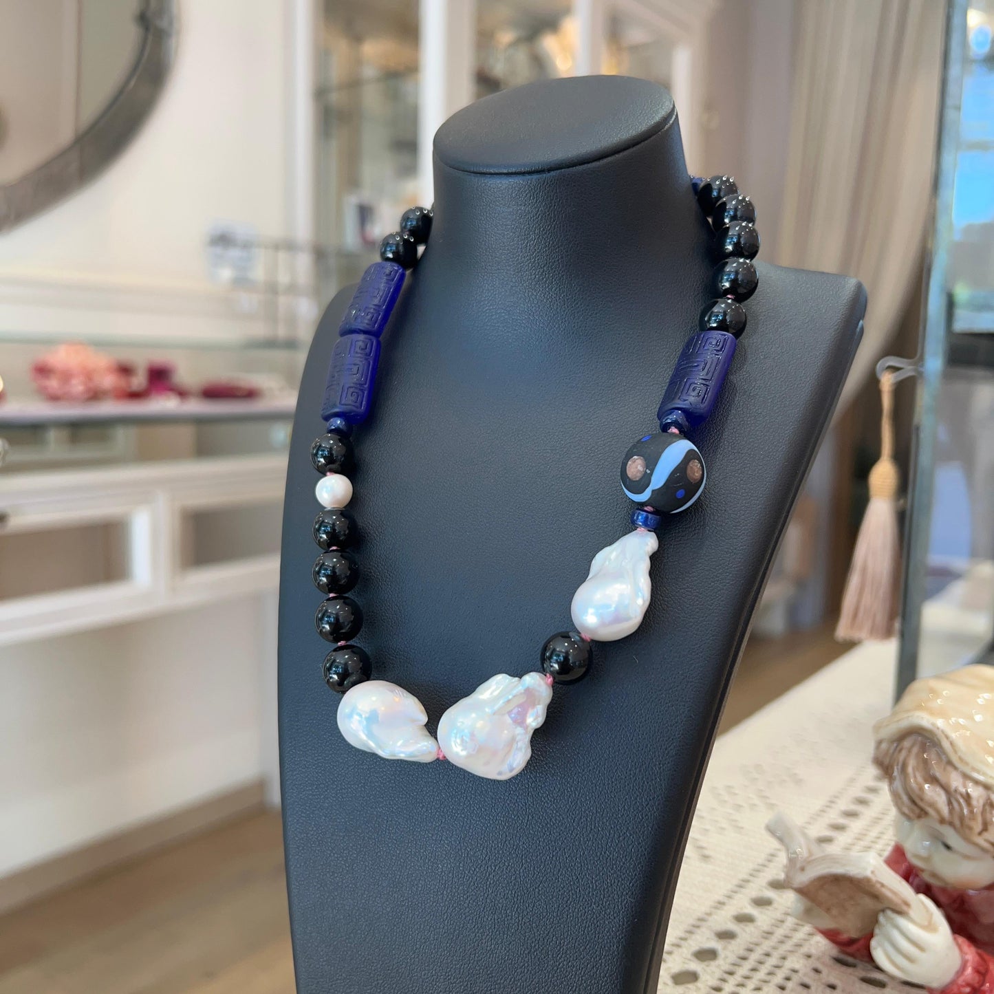 Collana a Nodi con Onice, Perle Scaramazze e Vetro di Murano