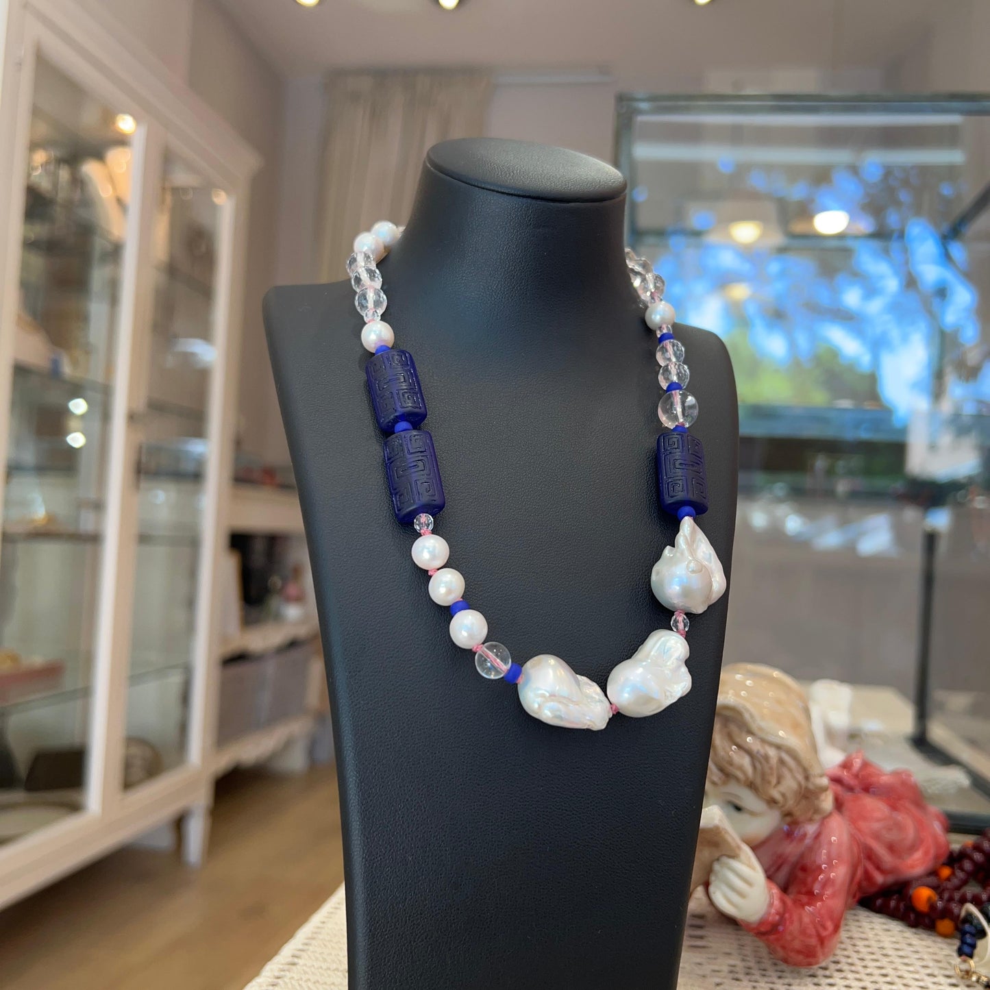 Collana a Nodi con Cristallo di Rocca, Perle Scaramazze e Vetro di Murano