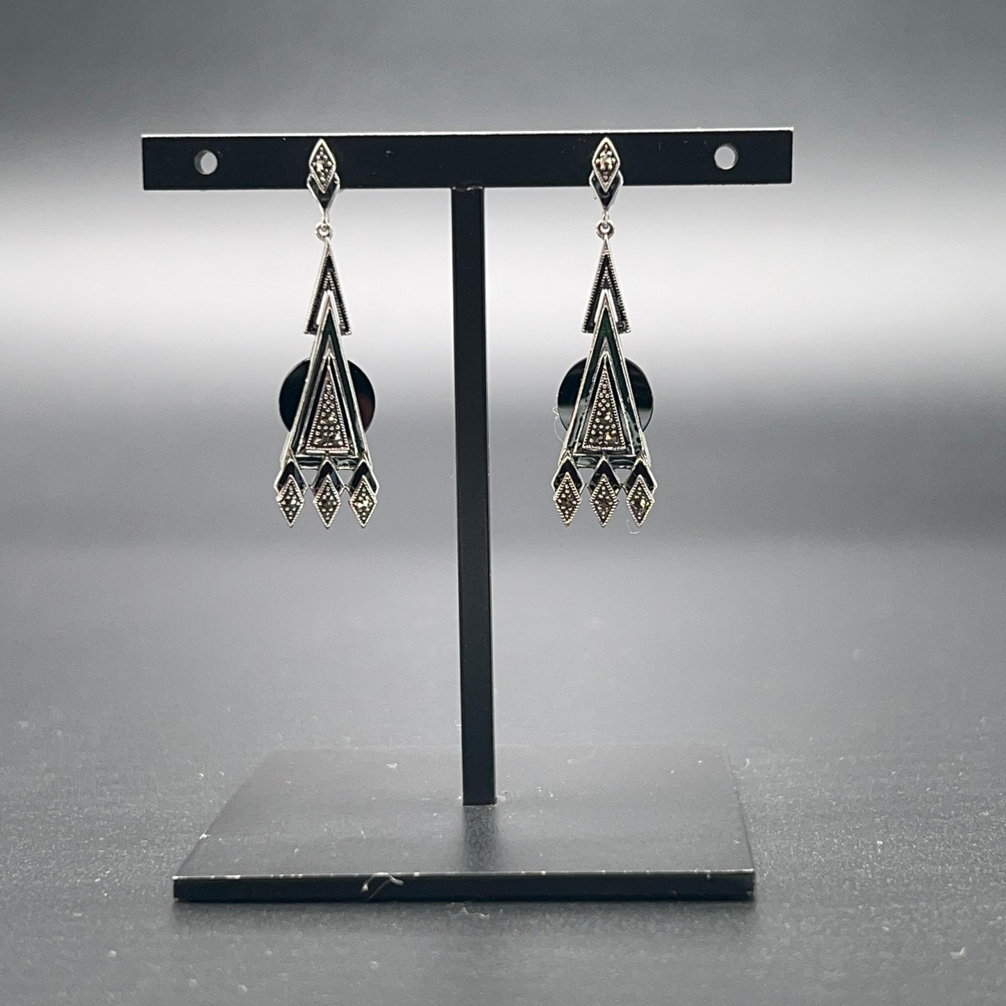 Orecchini Art Déco in Argento con Onice e Marcassiti
