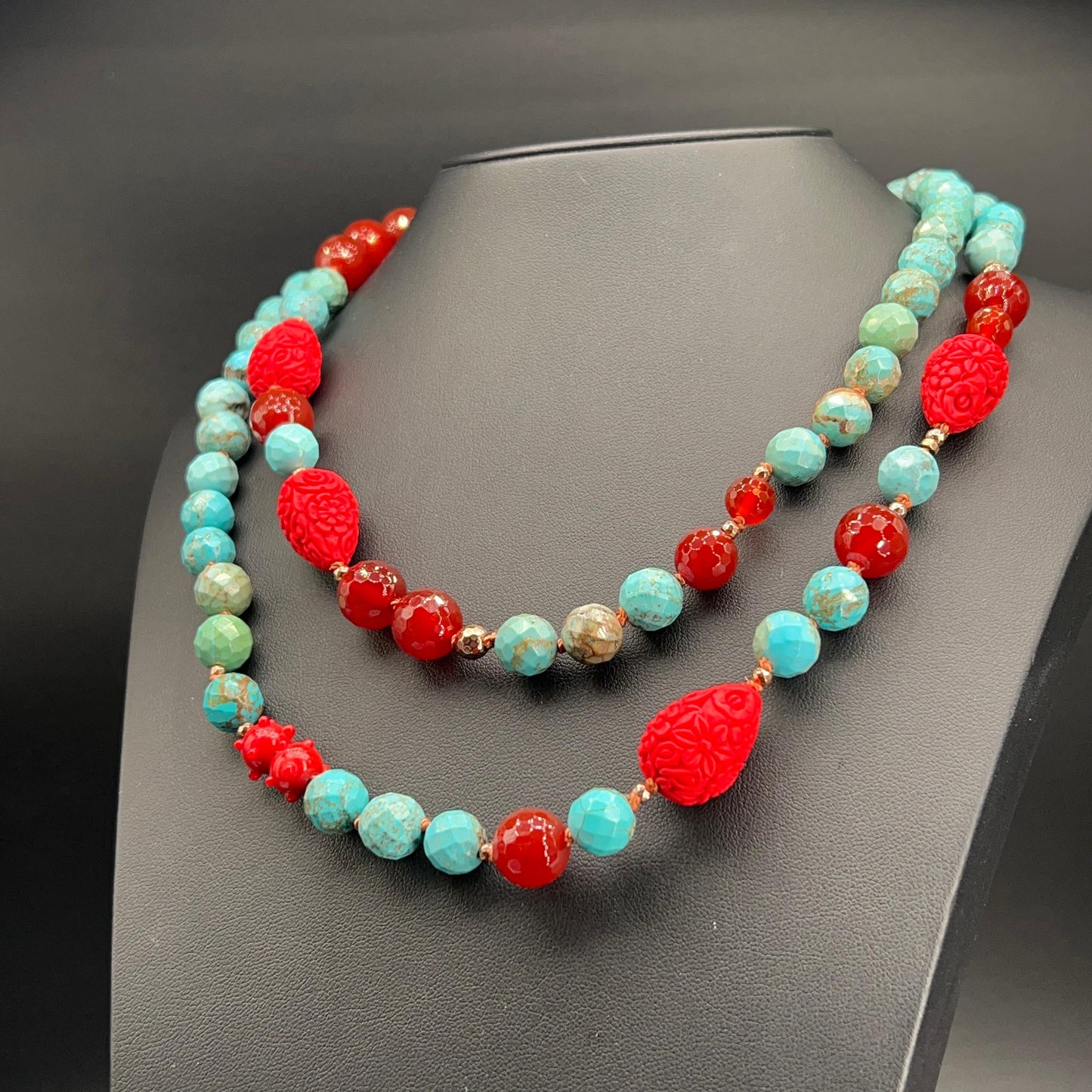 Collana Lunga con Aulite Turchese e Corniola