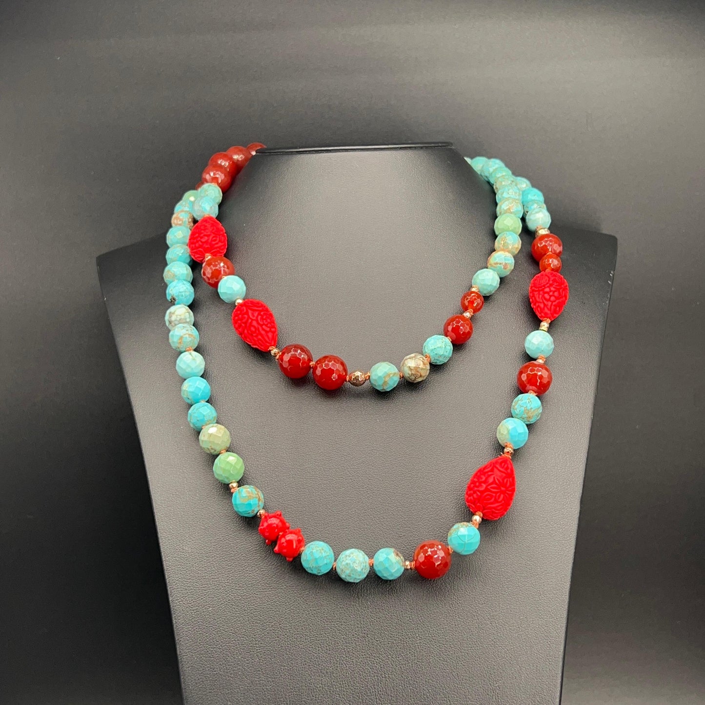 Collana Lunga con Aulite Turchese e Corniola