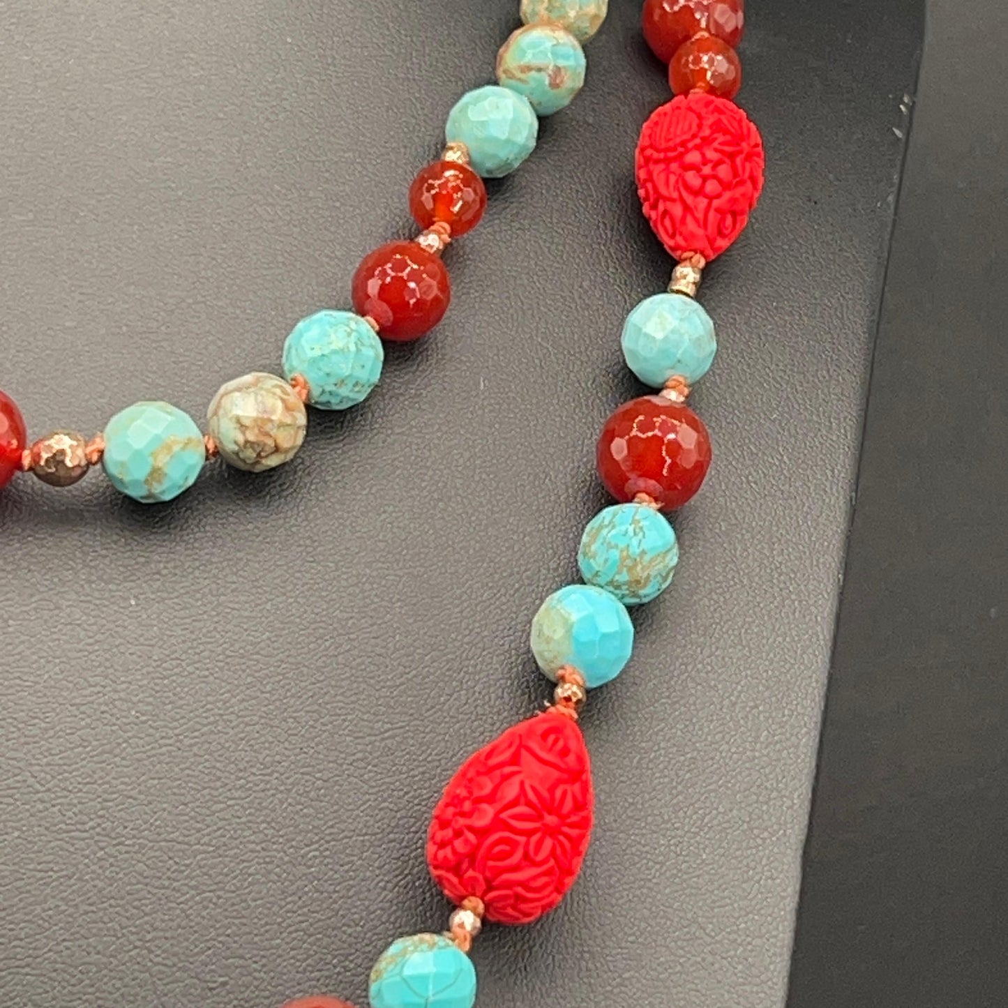 Collana Lunga con Aulite Turchese e Corniola