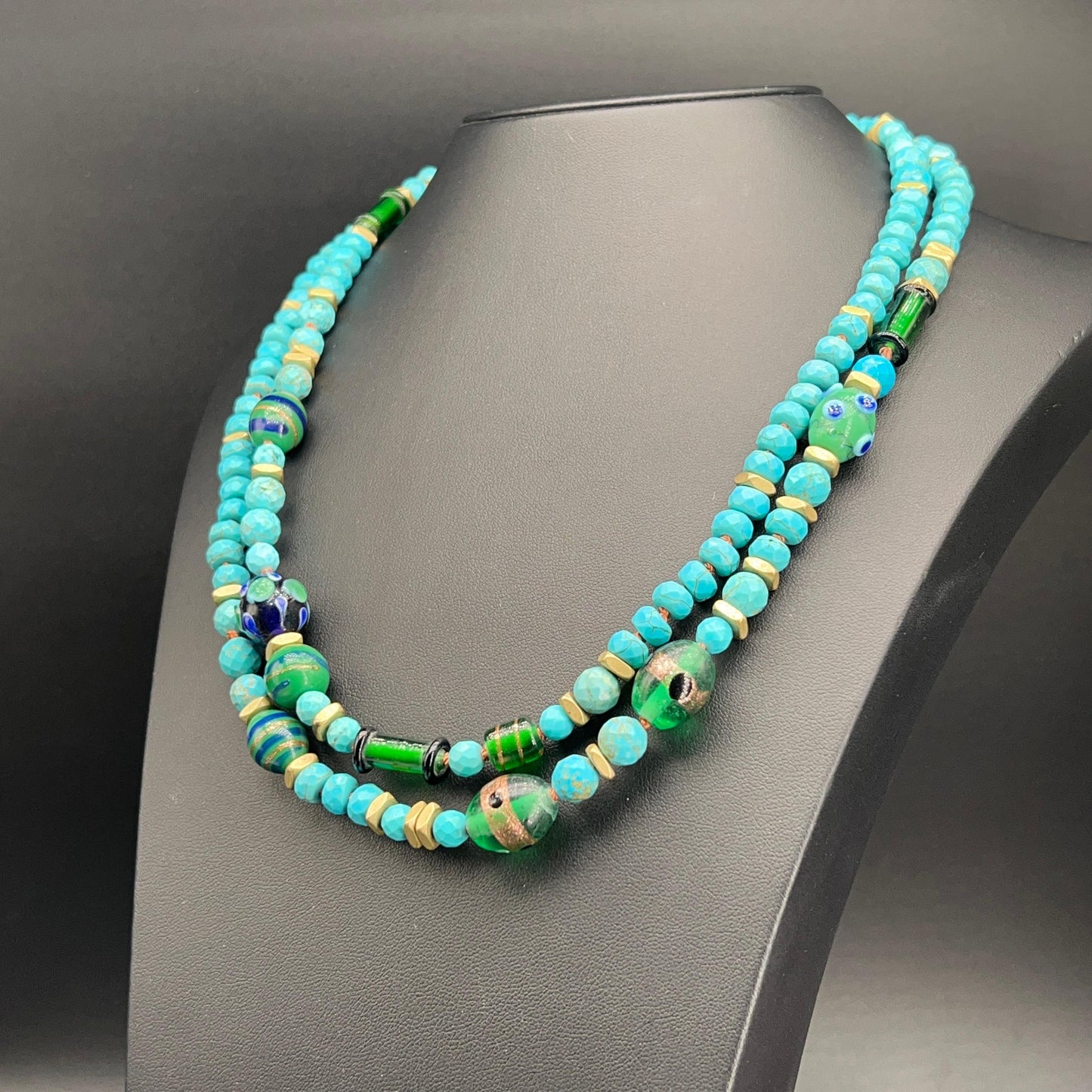Collana Lunga con Aulite Turchese e Perle di Murano