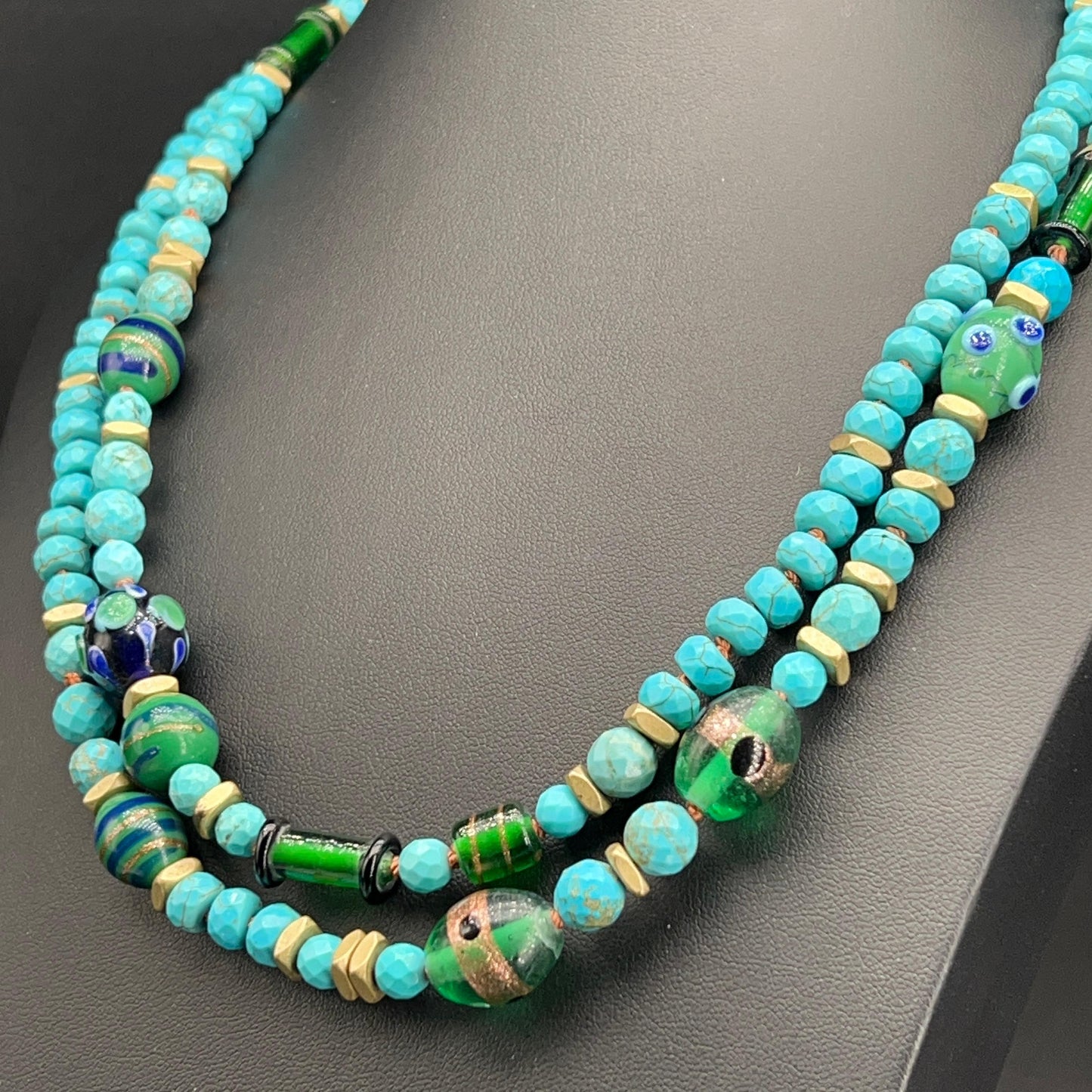Collana Lunga con Aulite Turchese e Perle di Murano
