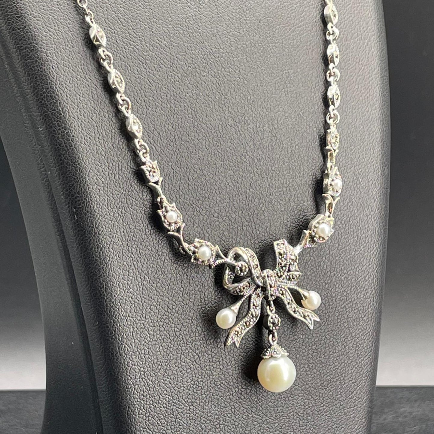 Collana Fiocco con Perle e Marcassiti