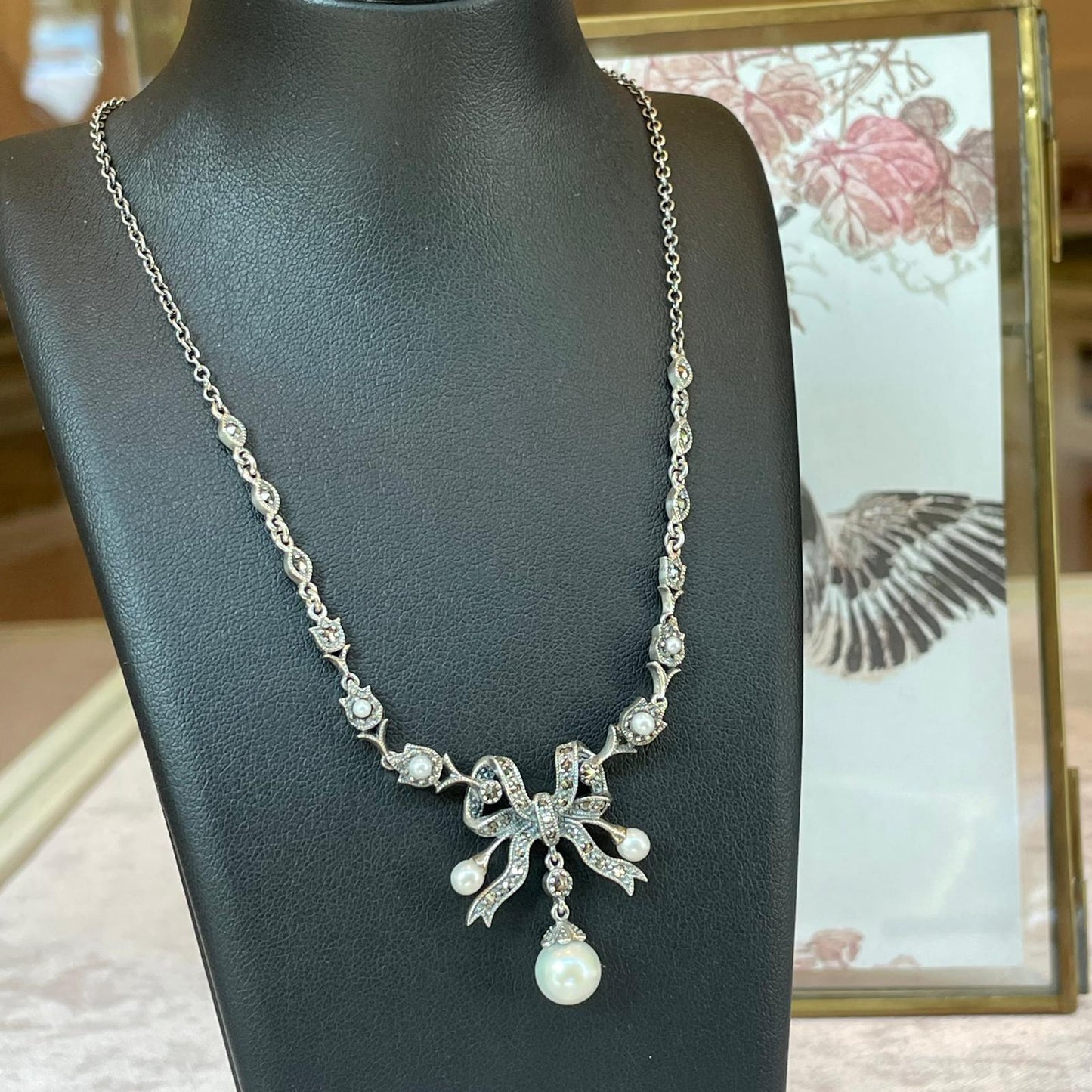 Collana Fiocco con Perle e Marcassiti