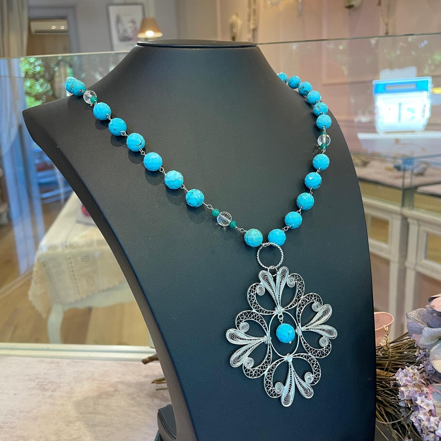 Collana Rosario con Aulite Turchese e Centrale in Filigrana