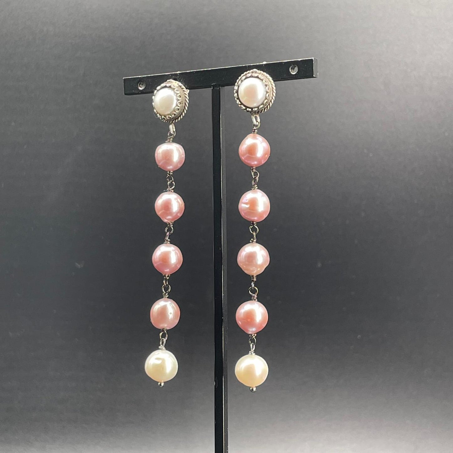 Orecchini Lunghi in Argento con Perle Coltivate