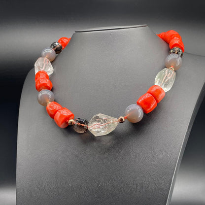 Collana Corallo Bamboo e Quarzo Fumé