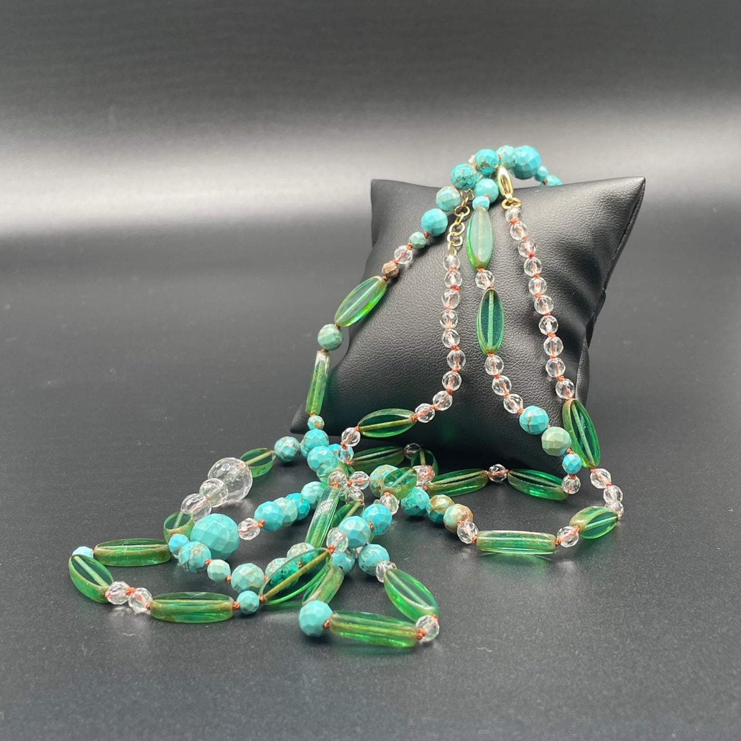 Collana Lunga Aulite Turchese e Perle di Vetro Verdi