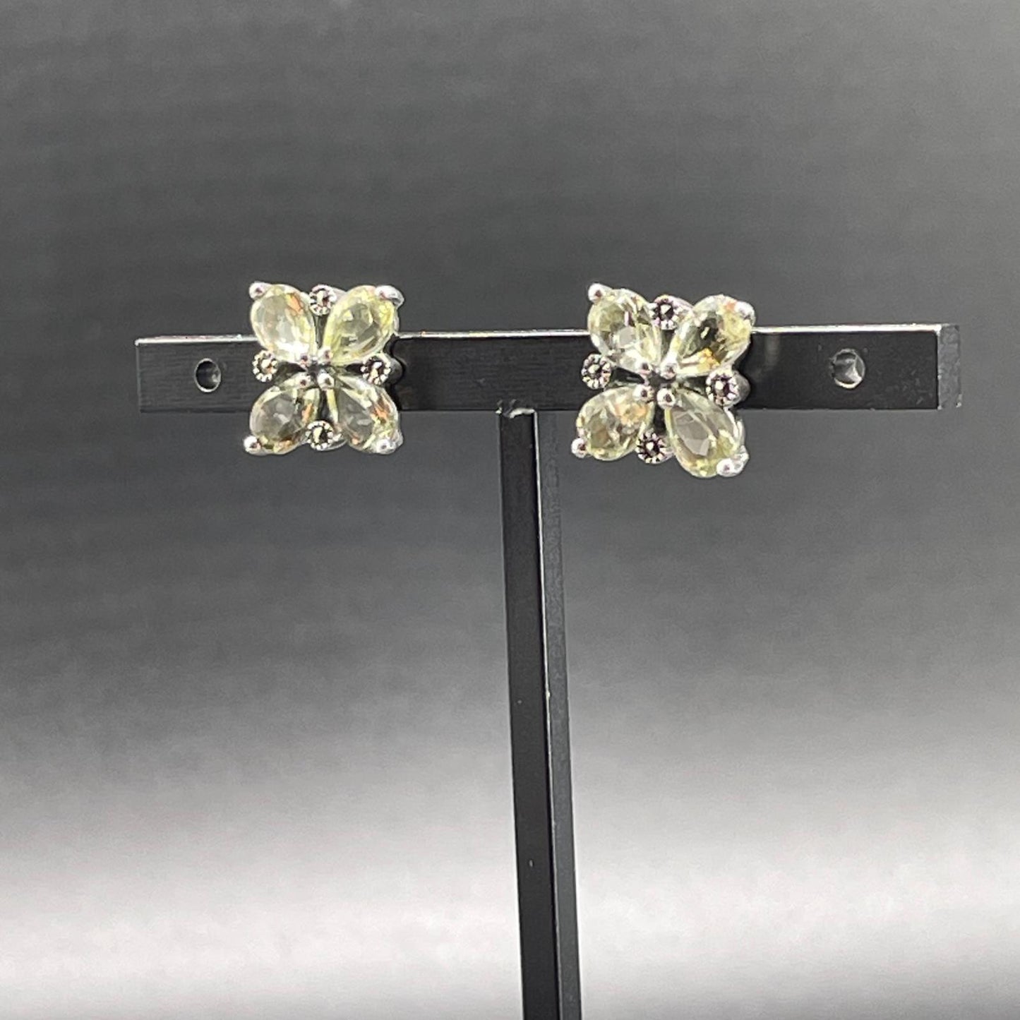 Orecchini Fiore in Argento con Quarzi e Marcassiti