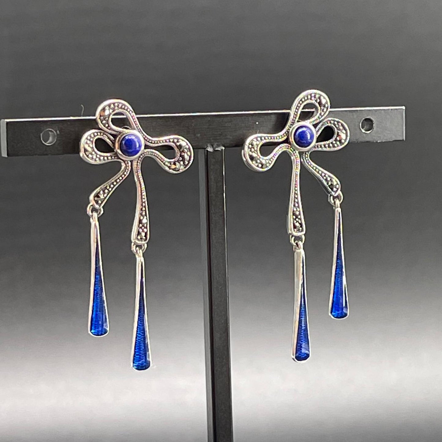 Orecchini Fiocco in Argento con Lapislazzuli e Smalti Blu