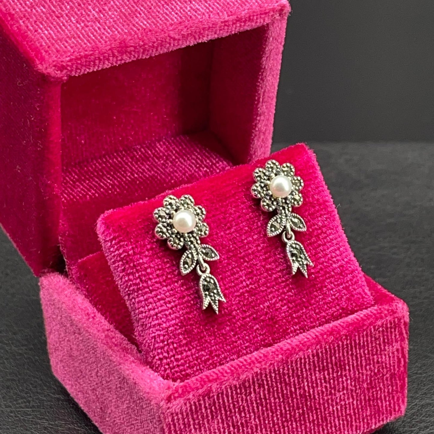 Orecchini Fiore con Perle e Marcassiti