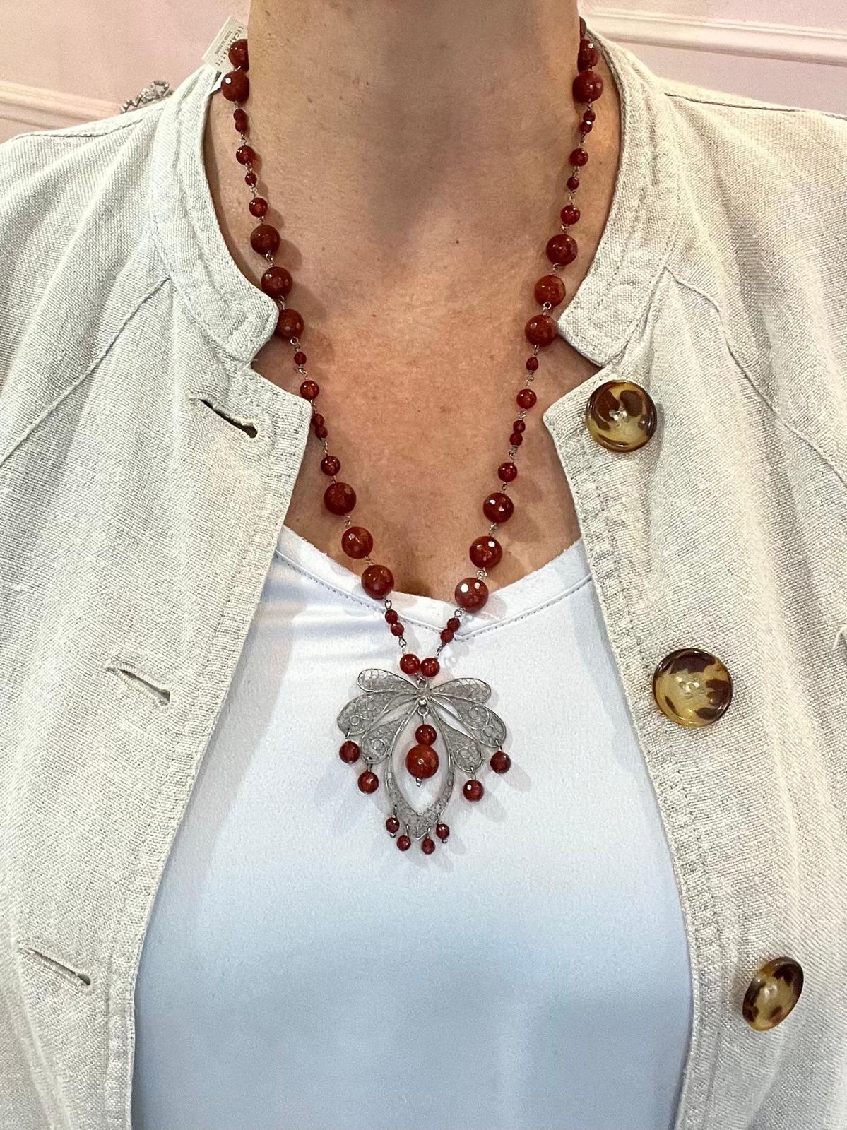 Collana Rosario in Corniola con Pendente in Filigrana d’Argento