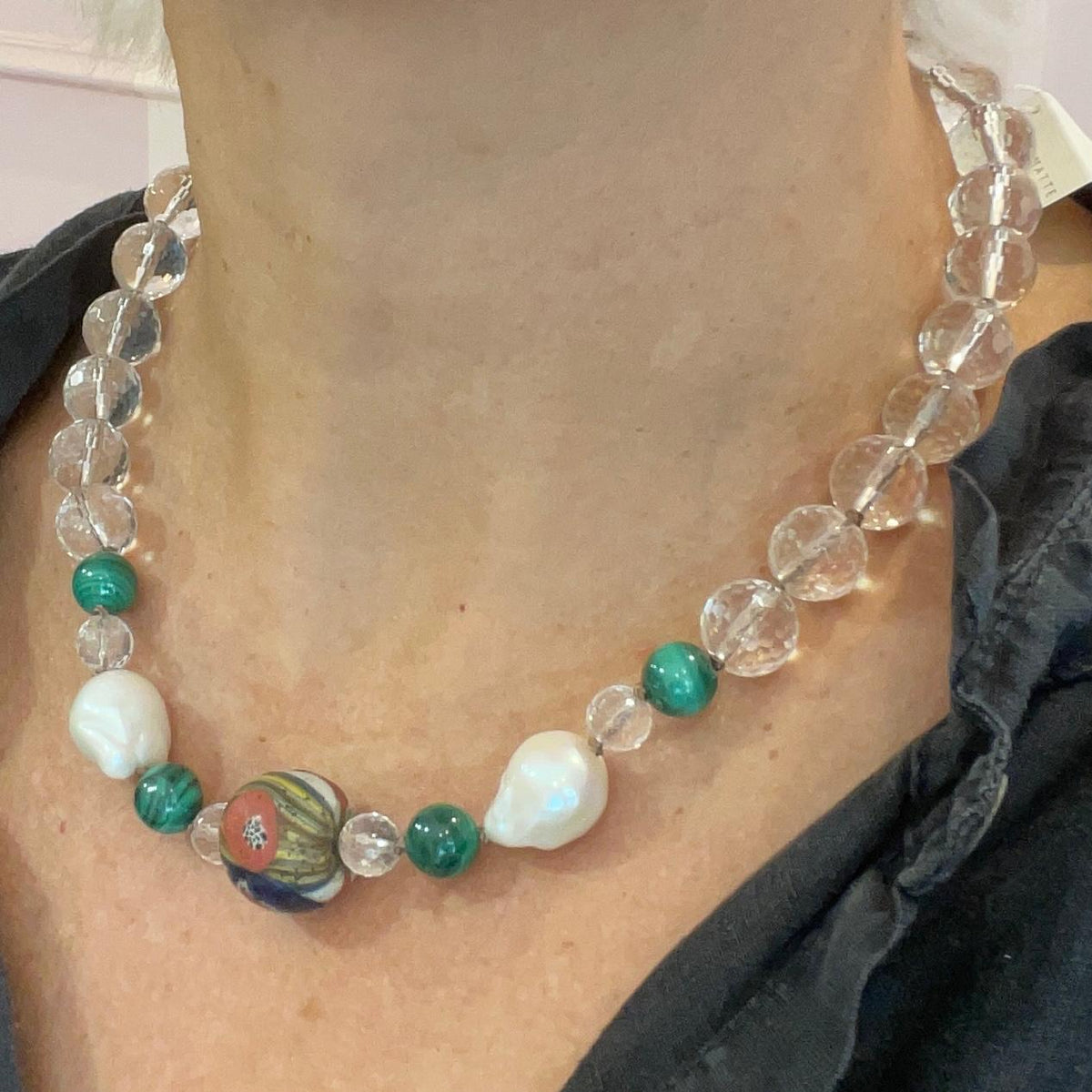 Collana con Cristallo di Rocca, Malachite e Perle Scaramazze