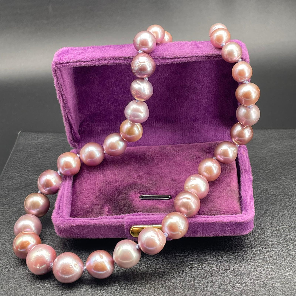 Collana di Perle Barocche Malva e Cristallo di Rocca