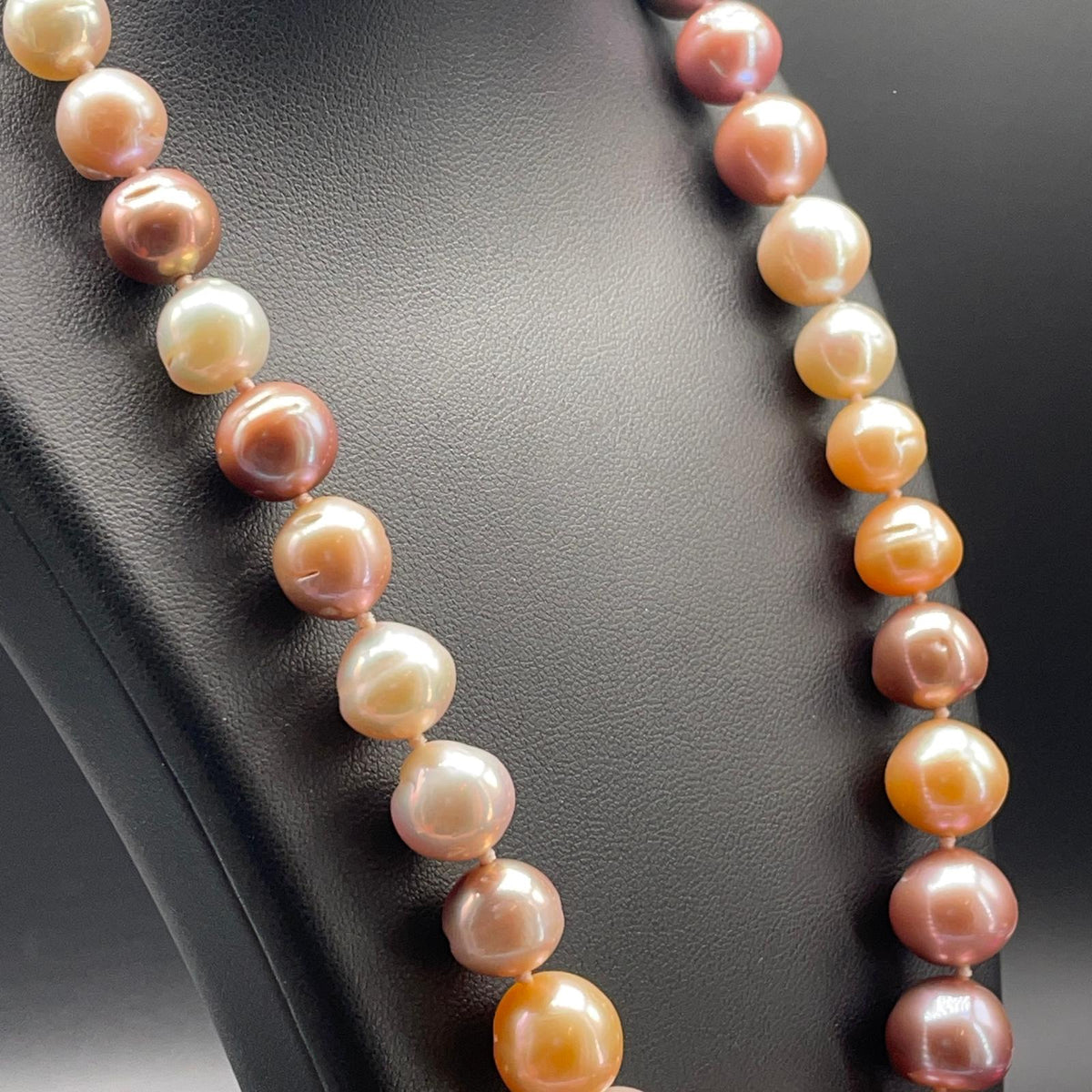 Collana di Perle Coltivate a Scalare