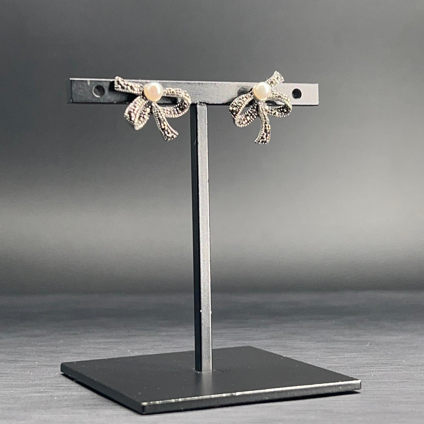 Orecchini Fiocco in Argento con Marcassiti e Perle
