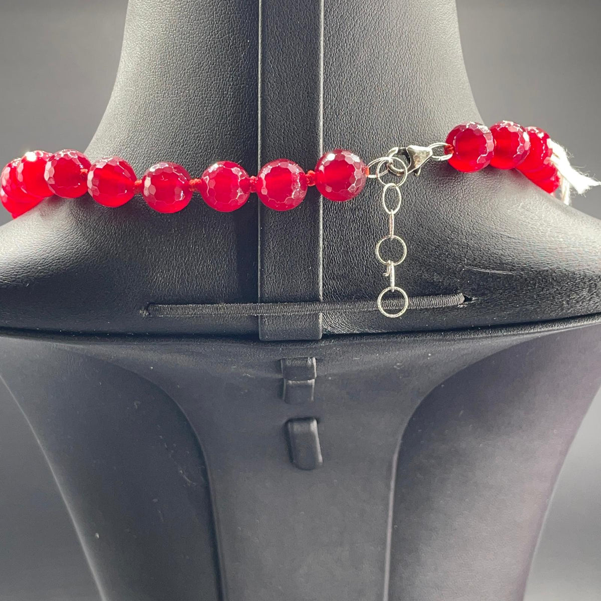 Chiusura a moschettone in argento 925 e prolunga della collana BonBon in agata rossa