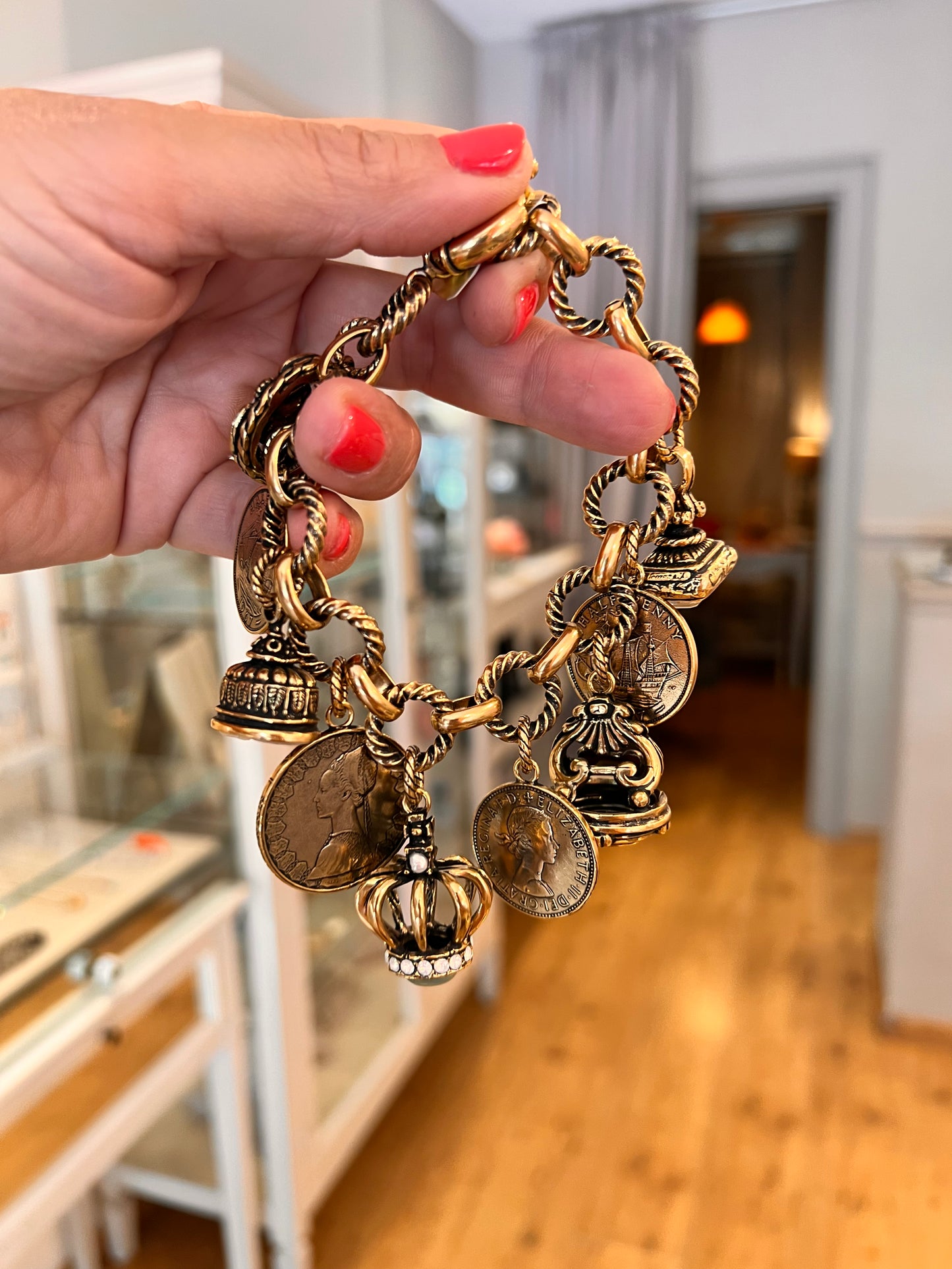 Bracciale Monete e Sigilli