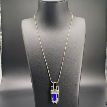 Collana in argento 925 con pendente geometrico, lapislazzuli blu, onice nero, marcassiti e smalti, vista frontale
