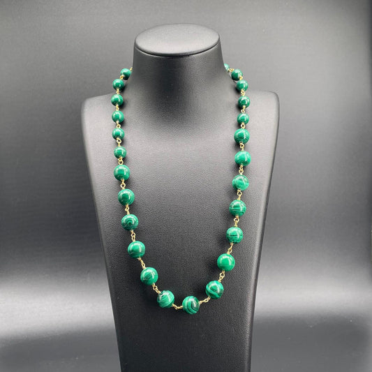 Collana a rosario in malachite a scalare 43 cm, vista frontale