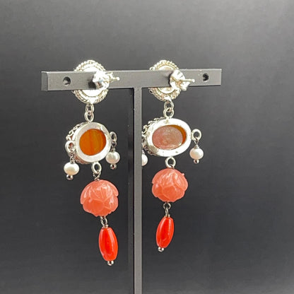 Orecchini BonBon in argento 925 con perle coltivate e pietre dure arancio, vista 5